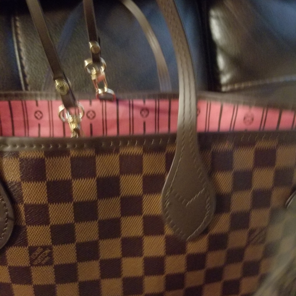 MM Designer tote - Picture 2 of 7